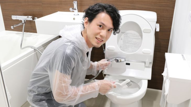 一人暮らし男性のトイレ掃除の頻度は？掃除の方法と消臭対策